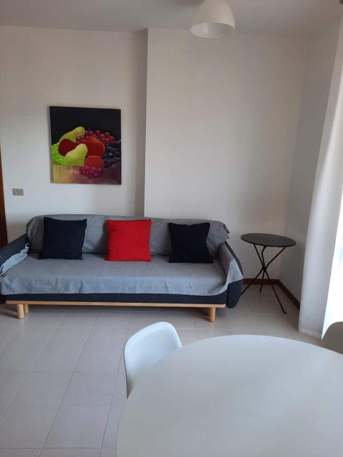 Appartamento Confortevole E Ben Servito San Mariano Экстерьер фото