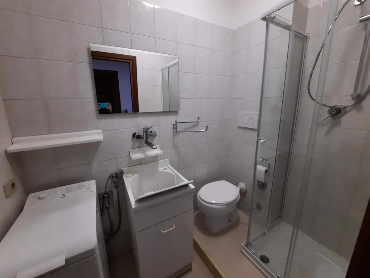 Appartamento Confortevole E Ben Servito San Mariano Экстерьер фото