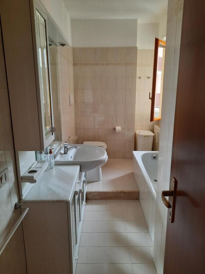 Appartamento Confortevole E Ben Servito San Mariano Экстерьер фото